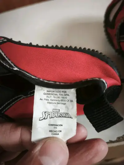 ✨Zapatillas de agua, talla 26, Marvel✨ - miniatura 4