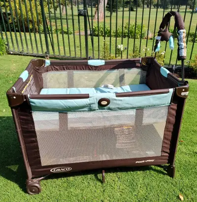 Cuna corral Graco Pack 'n Play portátil - miniatura 1