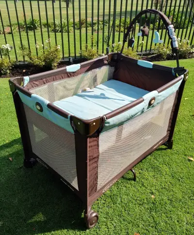 Cuna corral Graco Pack 'n Play portátil - miniatura 2