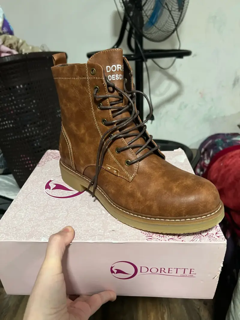 Botas de cuero marrón Dorette para hombre - 1