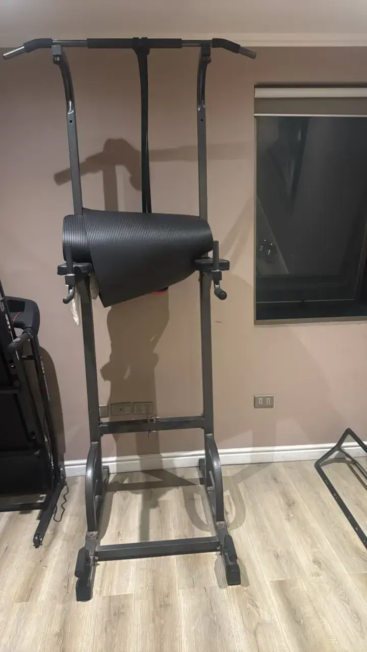 Torre de ejercicios multifuncional para gimnasio