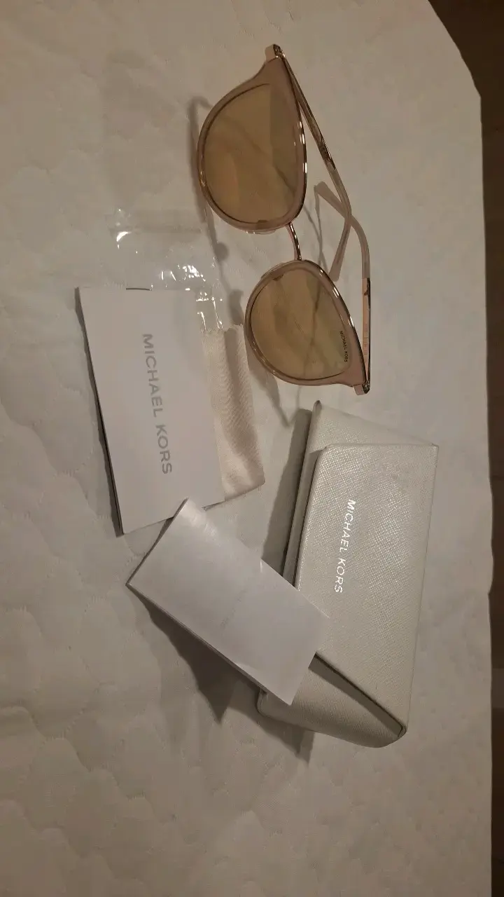 Gafas de sol Michael Kors doradas