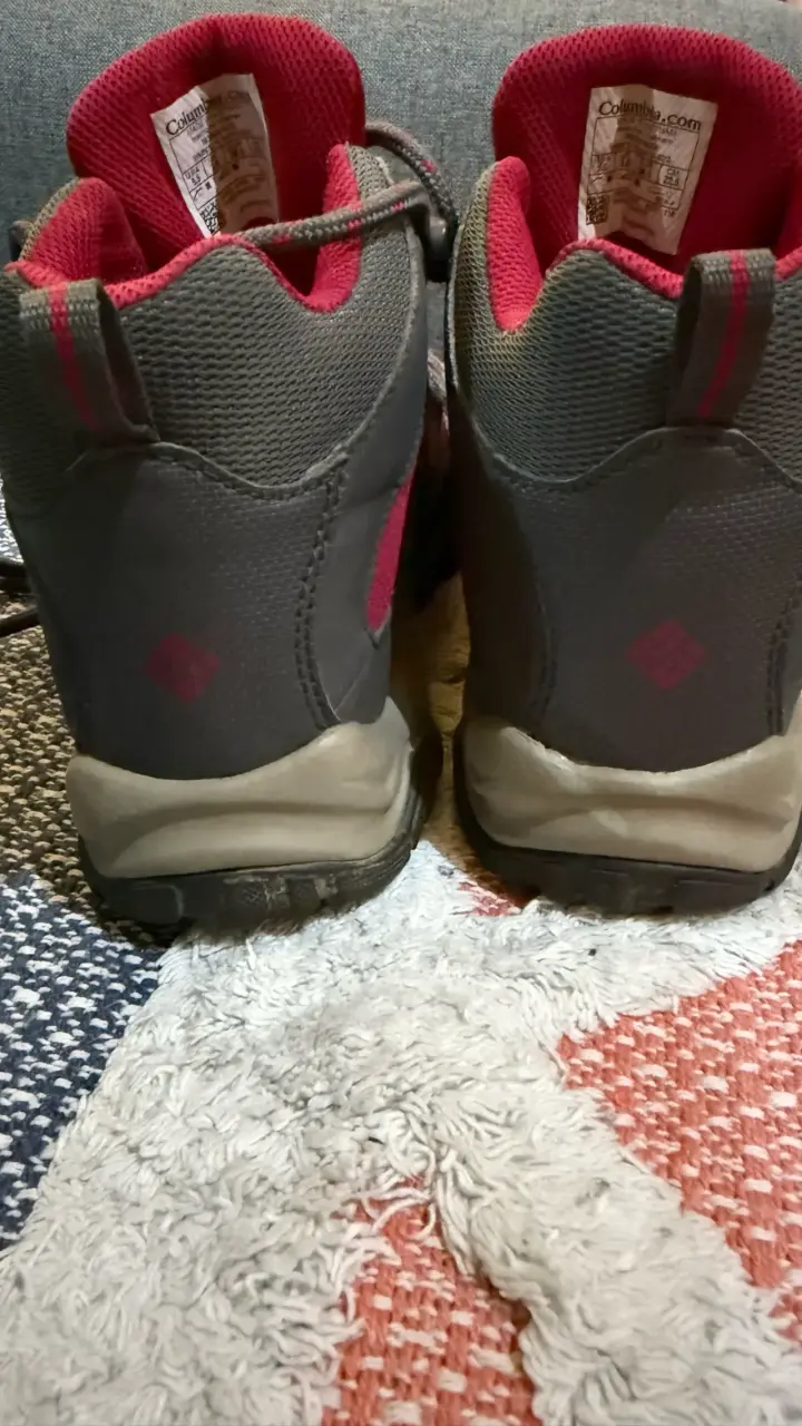 Botas de montaña rojas para trekking - 2