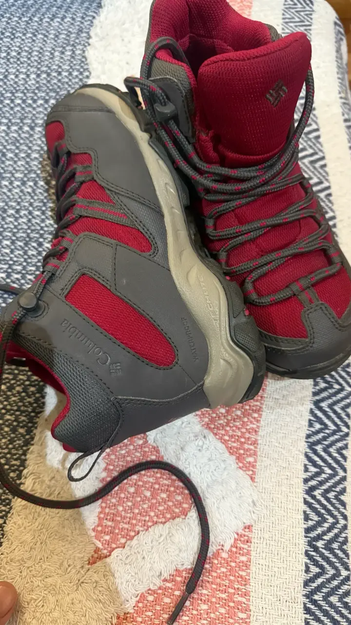 Botas de montaña rojas para trekking - 4