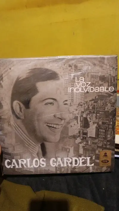 Vinilo Carlos Gardel La Voz Inolvidable - miniatura 1