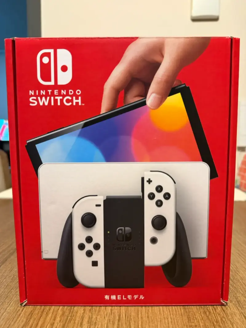 Consola Nintendo Switch OLED blanca nueva - 1