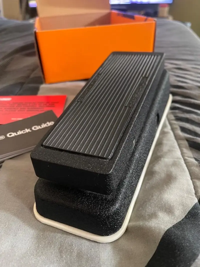 Pedal de efectos Jimi Hendrix Cry Baby Wah - 2
