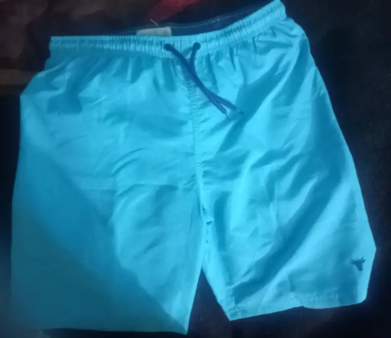 Shorts de baño azul para hombre