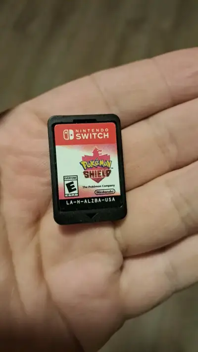 Juego Nintendo Switch Pokémon Shield - miniatura 3