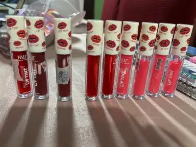 Brillo labial en forma de helado - miniatura 2