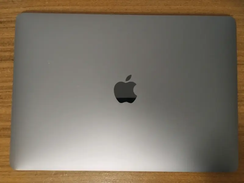 MacBook Pro 13 pulgadas en buen estado - 2