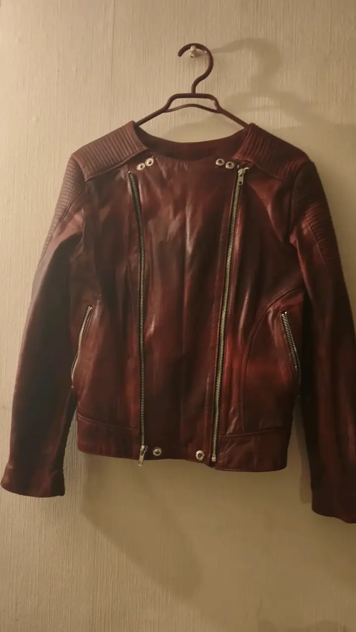 Chaqueta de cuero marrón estilo biker - 3