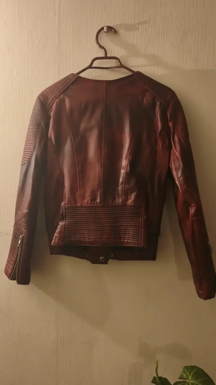Chaqueta de cuero marrón estilo biker - 6