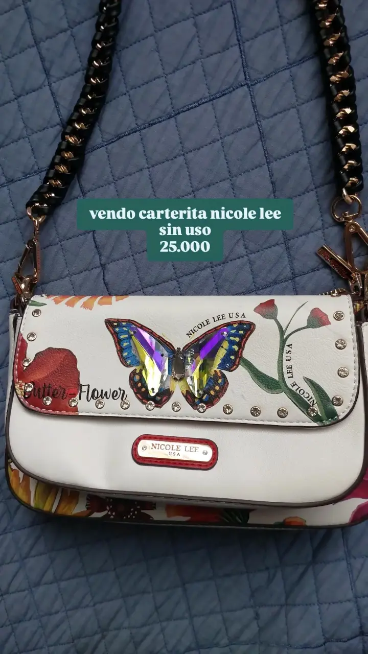 Cartera Nicole Lee con diseño de mariposa