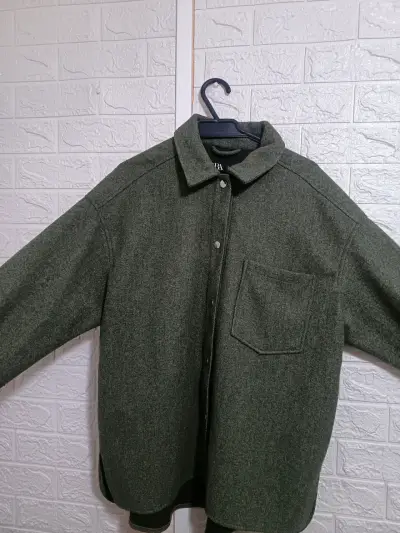Camisa oversize verde de lana Zara - miniatura 1