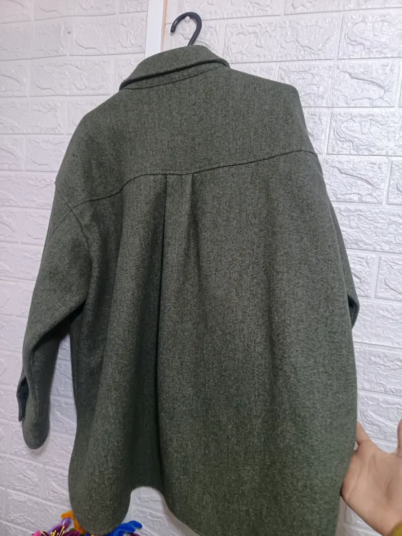 Camisa oversize verde de lana Zara - 4