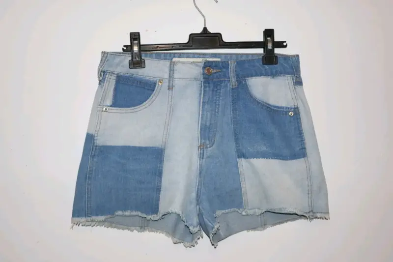 Shorts de mezclilla patchwork para mujer - 1