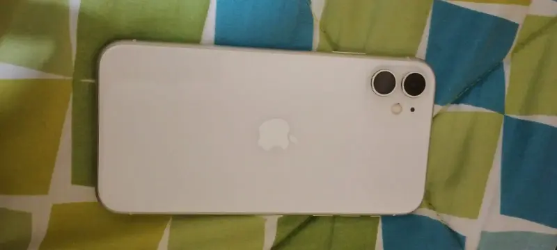 iPhone 11 - 1