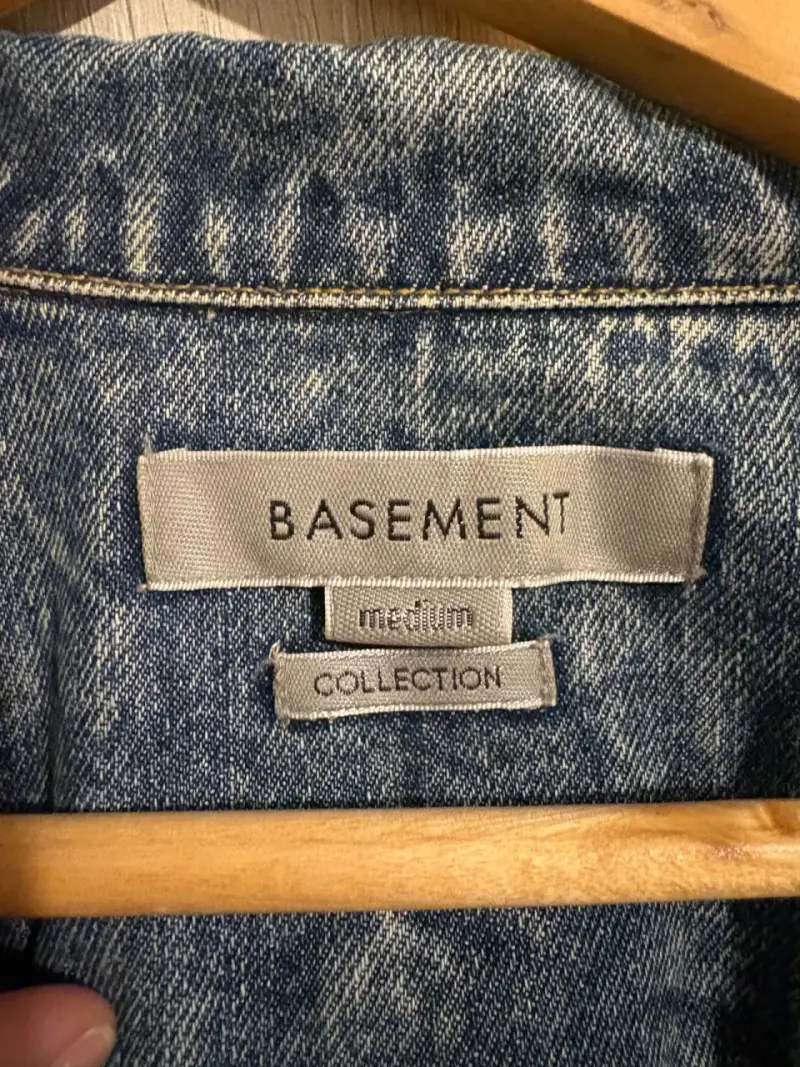 Chaqueta de mezclilla bordado floral Basement M - 3