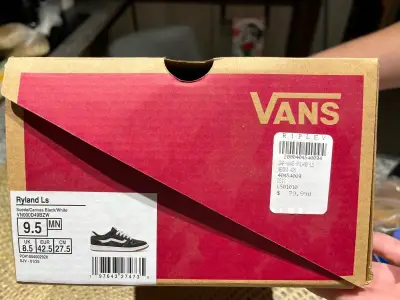 Caja de zapatillas Vans 'Off The Wall' - miniatura 2