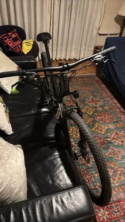 Bicicleta de montaña Trek Marlin 4 - miniatura 3