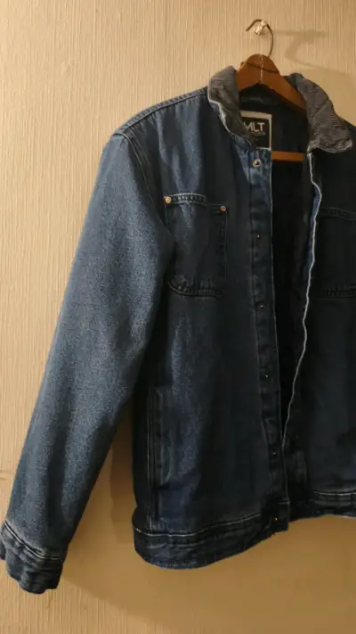 Chaqueta de mezclilla MLT azul con cuello - miniatura 2