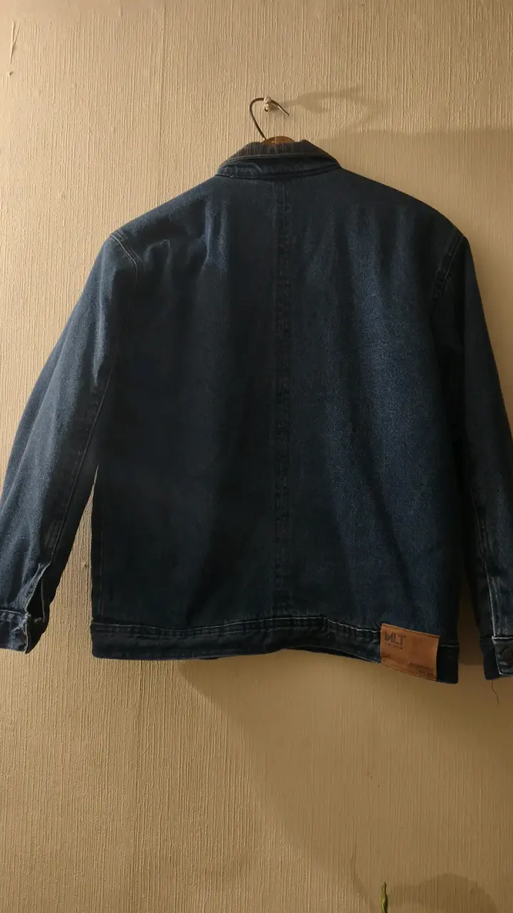 Chaqueta de mezclilla MLT azul con cuello - 4
