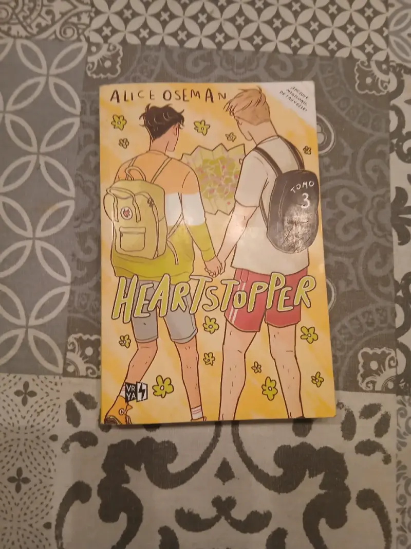Libro 'Heartstopper' de Alice Oseman - 3