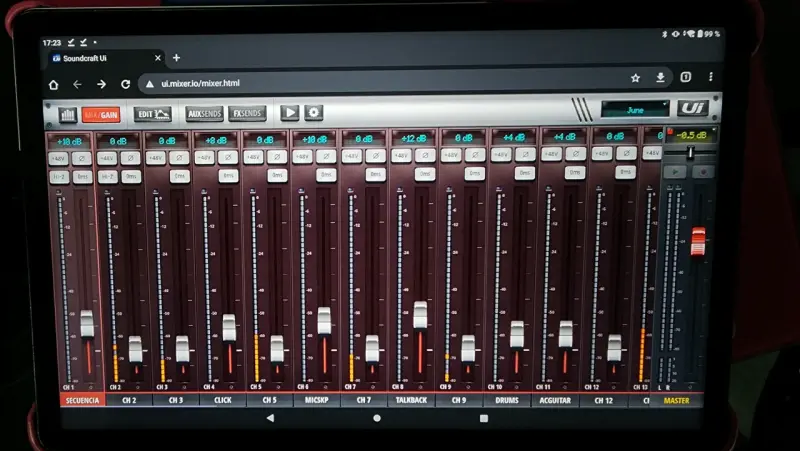 Mixer digital Soundcraft Ui24R - 3