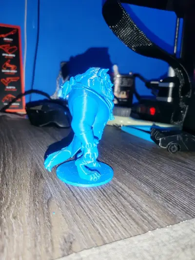 Figura 3D de bestia (príncipe Adam) - miniatura 4