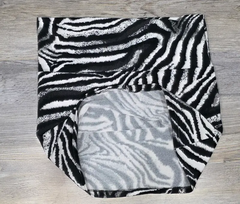 Mini falda estampado cebra en blanco y negro - 3