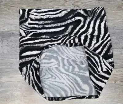 Mini falda estampado cebra en blanco y negro - miniatura 3