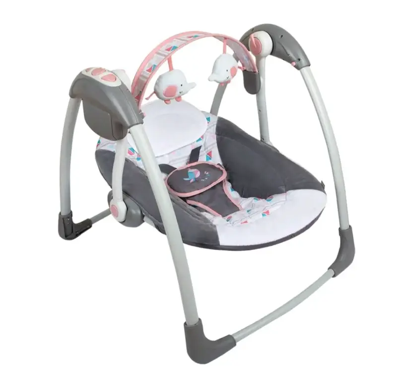 Columpio para bebé con juguetes colgantes