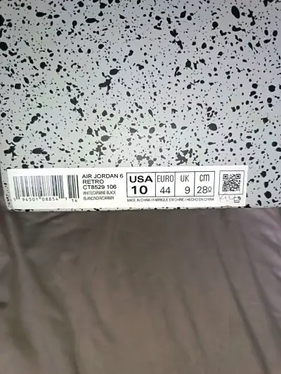 jordan 6 carmine 2021 OG - miniatura 5