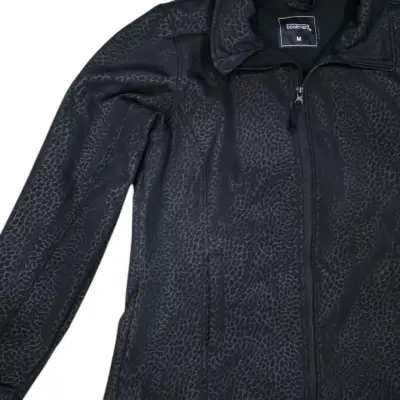 Chaqueta negra con diseño animal print - miniatura 2