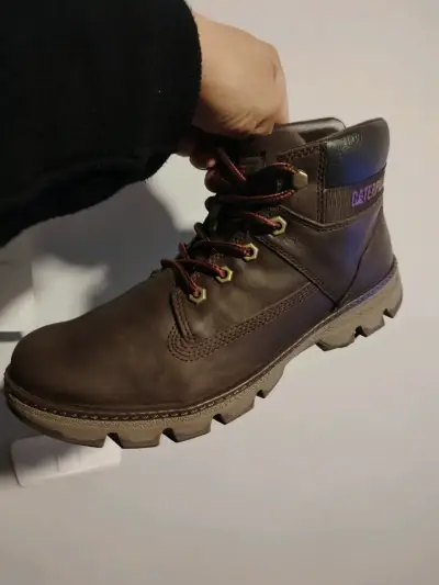 Botas Caterpillar de cuero marrón - miniatura 1