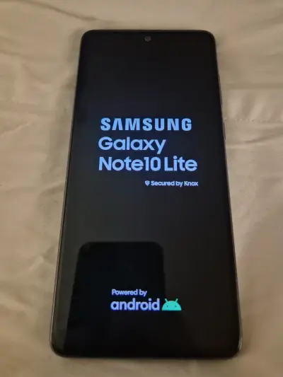 Samsung Galaxy Note10 Lite en buen estado - miniatura 1