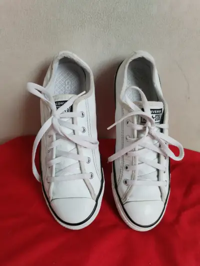 Zapatillas Converse talla 37 - miniatura 2