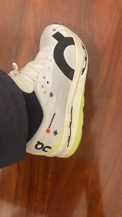 Zapatillas deportivas On Running blancas on cloud - miniatura 3
