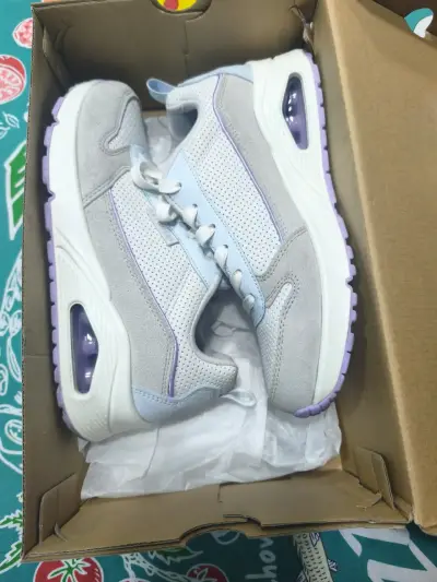 Zapatillas Skechers gris con suela gruesa - miniatura 3