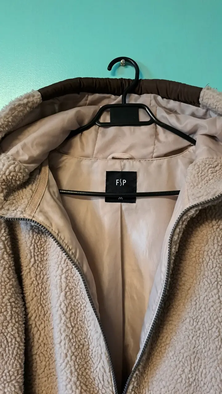 Abrigo de mujer FSP con capucha talla M - 2
