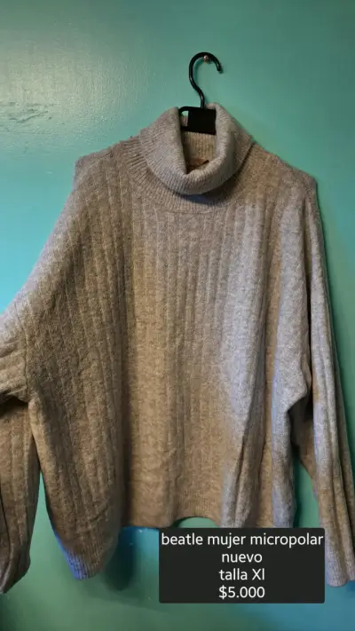 Suéter de mujer gris micropolar cuello alto - miniatura 1
