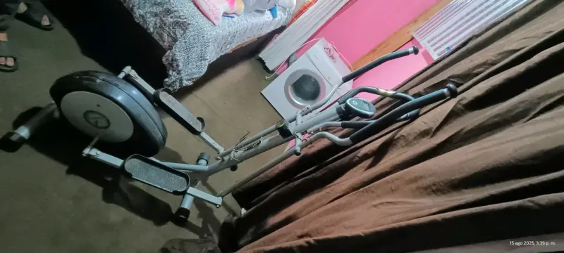Máquina elíptica para ejercicio en casa - 2