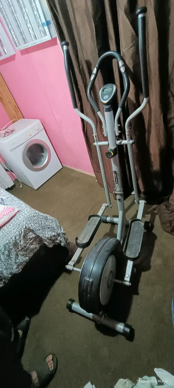 Máquina elíptica para ejercicio en casa - 4