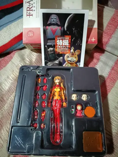 Figura de acción Asuka Langley Revoltech evangelio - miniatura 2