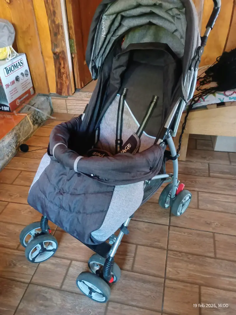 Coche de bebé plegable Voyage gris - 3