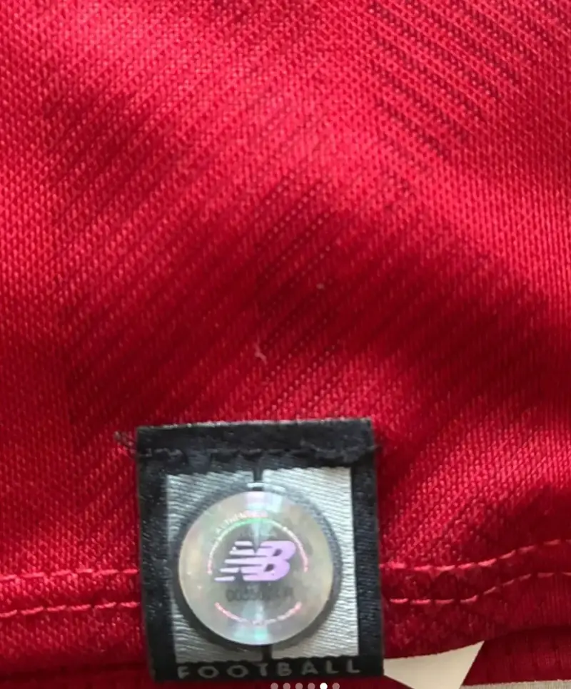 Camiseta Liverpool FC New Balance roja. Original. - 4