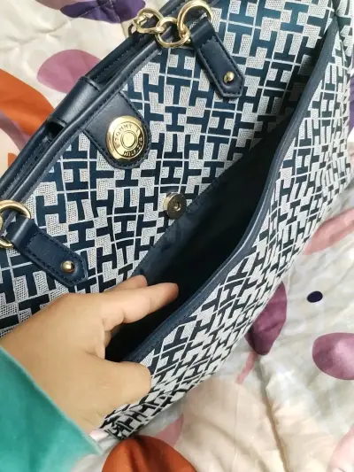 Bolso tote azul con diseño geométrico - miniatura 2