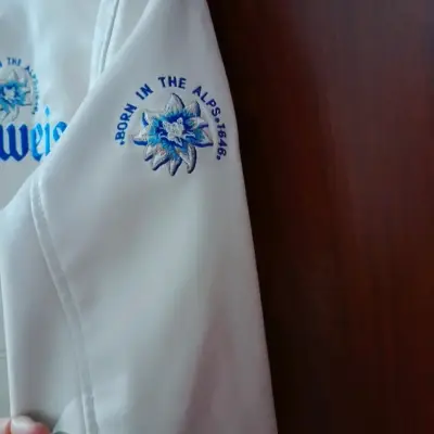 Chaqueta ZARA talla M - miniatura 4