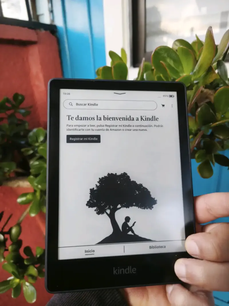 Kindle Paperwhite con funda protectora - 4